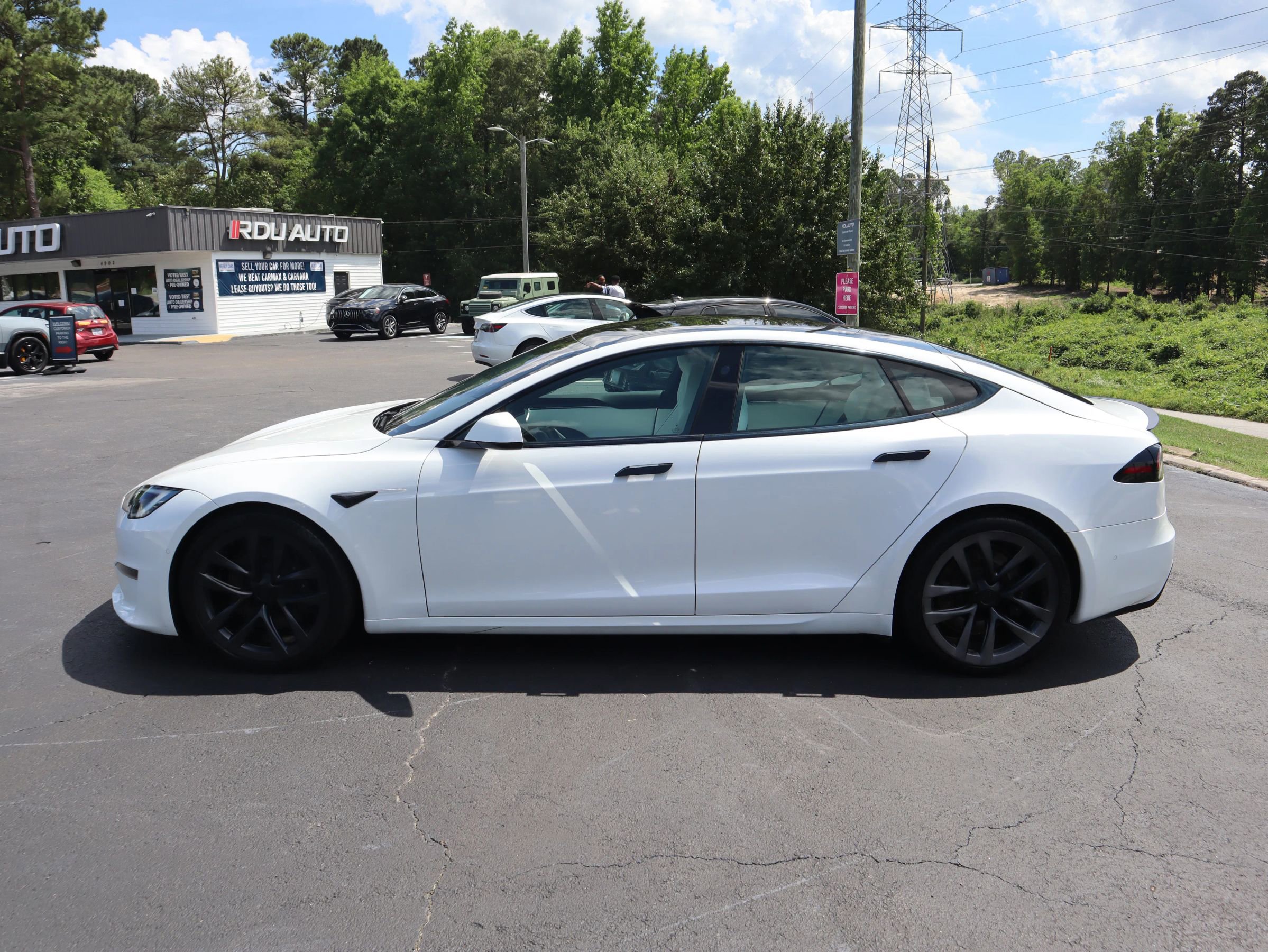 Used 2023 Tesla Model S Plaid AWD/4WD image 8
