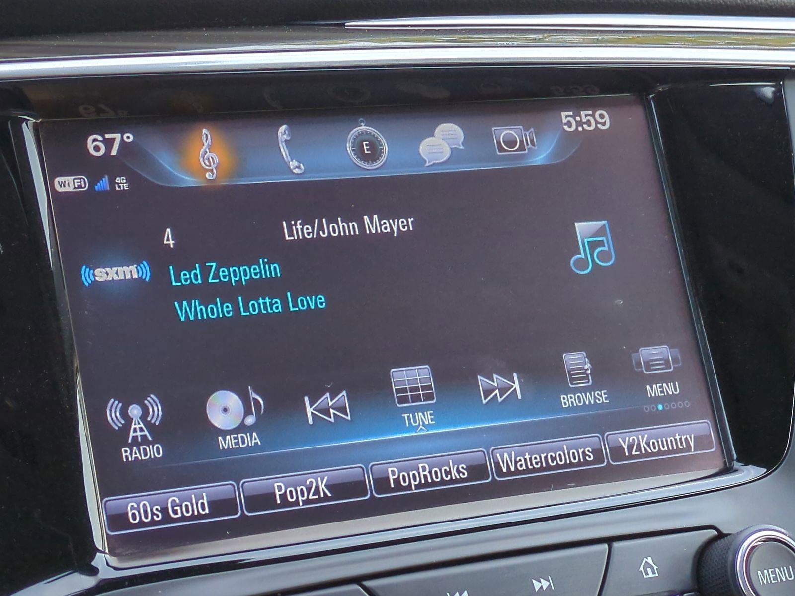 Used 2020 Buick Envision Premium w/ Driver Confidence Package image 23