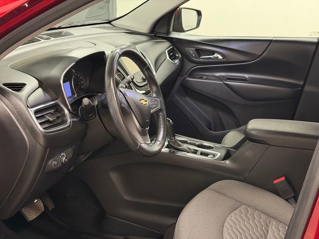 Used 2019 Chevrolet Equinox LT image 23