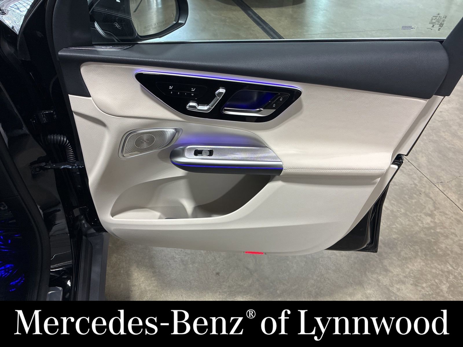 Used 2026 Mercedes-Benz GLC 300 4MATIC image 15