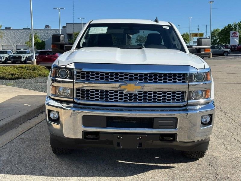 Used 2019 Chevrolet Silverado 2500 LT w/ LT Convenience Package AWD/4WD image 8