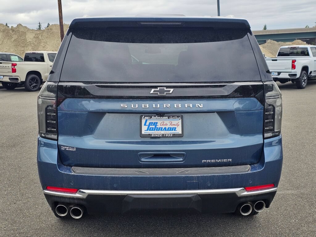 New 2026 Chevrolet Suburban Premier w/ Sun And Tow Package AWD/4WD image 6