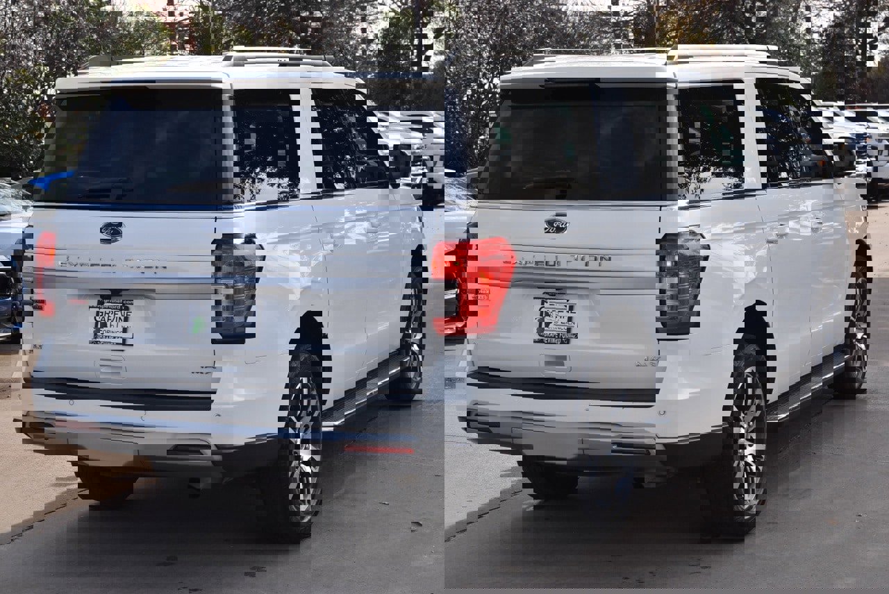 Used 2022 Ford Expedition Max XLT image 8