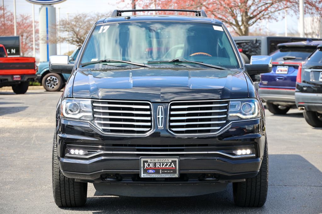 Used 2017 Lincoln Navigator Select image 20