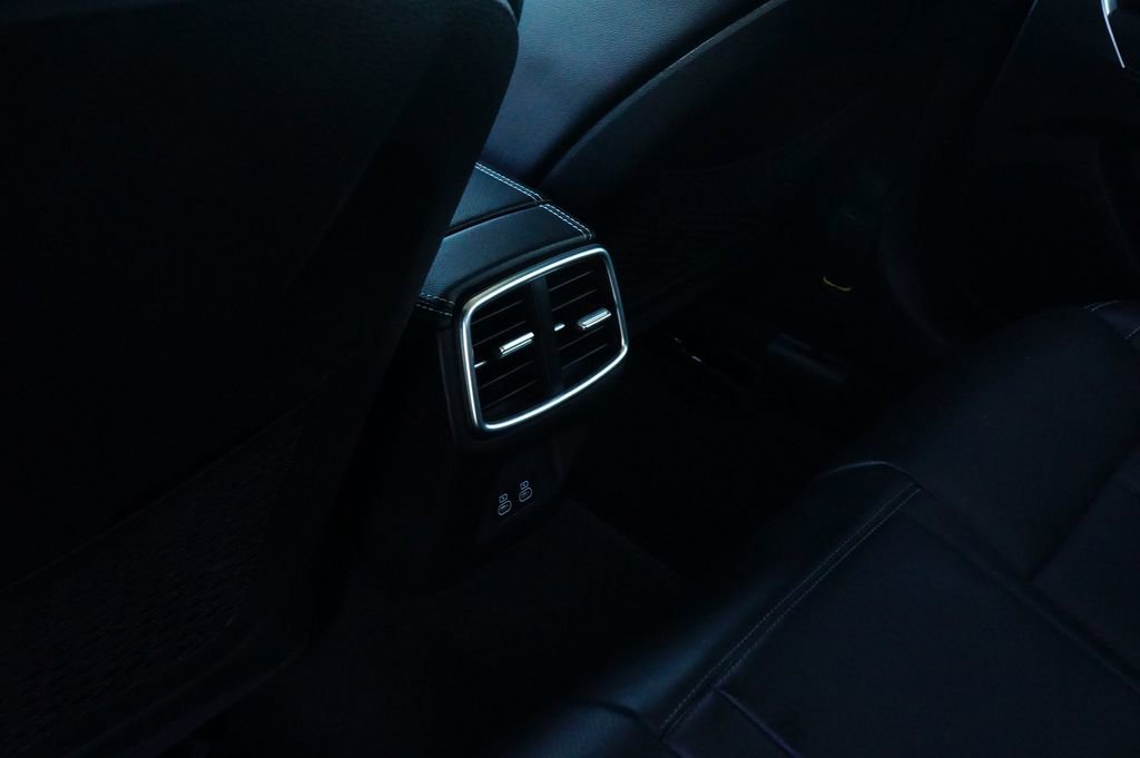 New 2026 Genesis G70 2.5T image 20