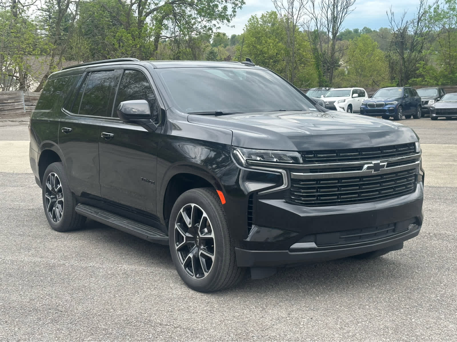 Used 2021 Chevrolet Tahoe RST w/ Rear Media and Nav Package AWD/4WD image 3