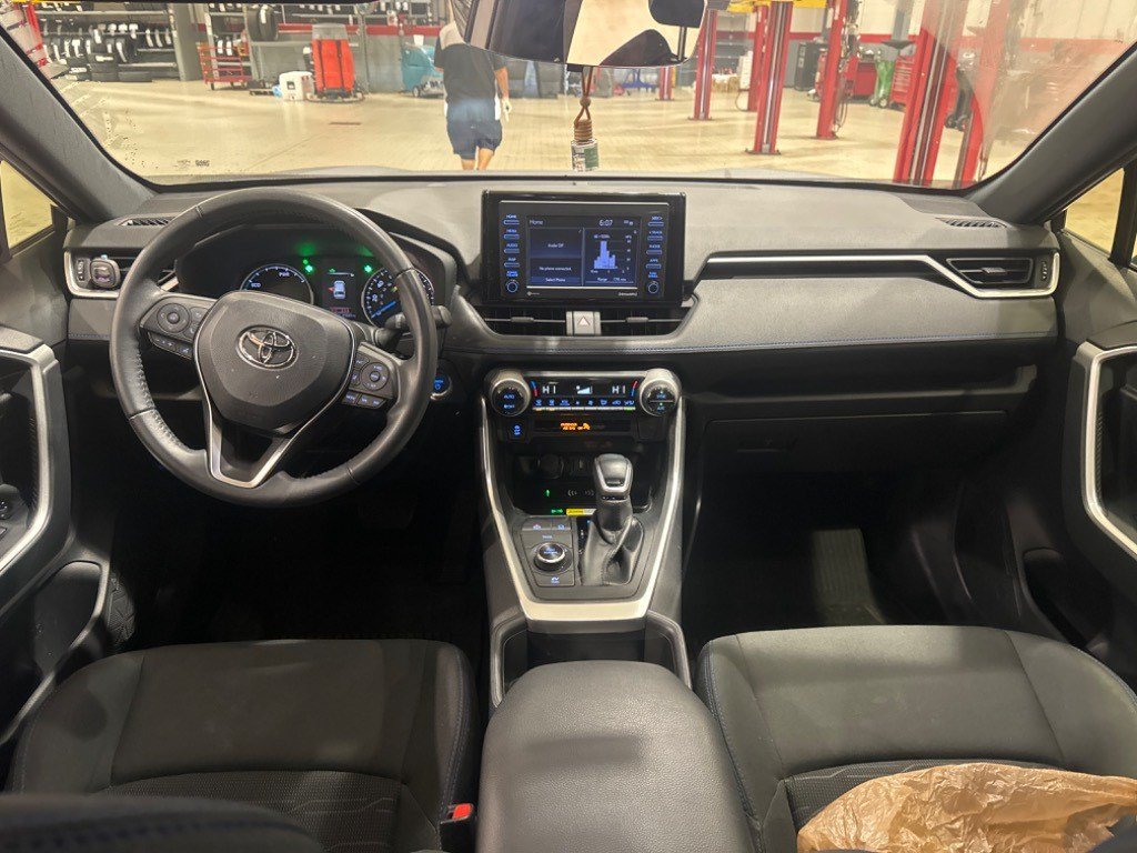 Used 2022 Toyota RAV4 SE AWD/4WD image 48