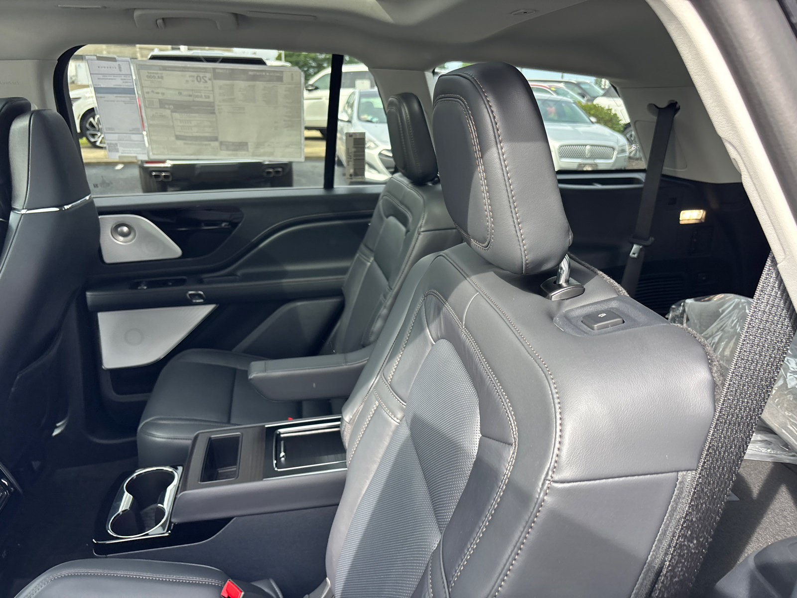 New 2026 Lincoln Aviator Reserve AWD/4WD image 26