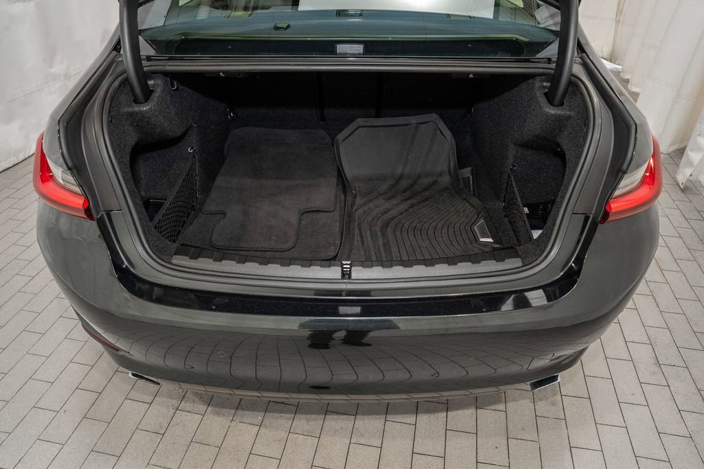 Used 2022 BMW 330i xDrive Sedan w/ Convenience Package image 5