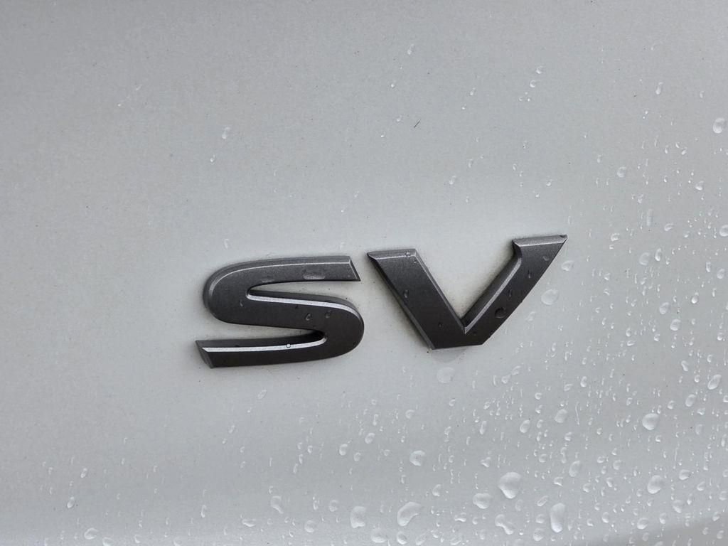 Used 2024 Nissan Rogue SV FWD image 28