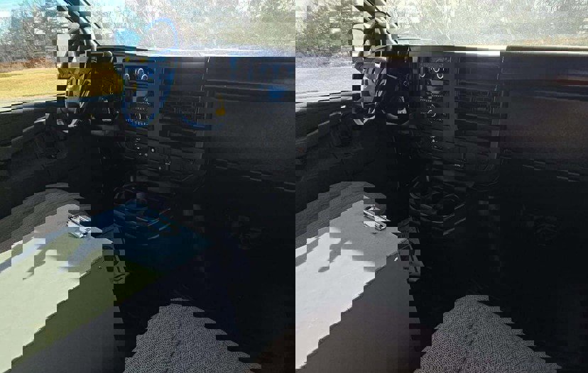 Certified 2022 Chevrolet Express 2500 WT Van w/ Driver Convenience Package image 7