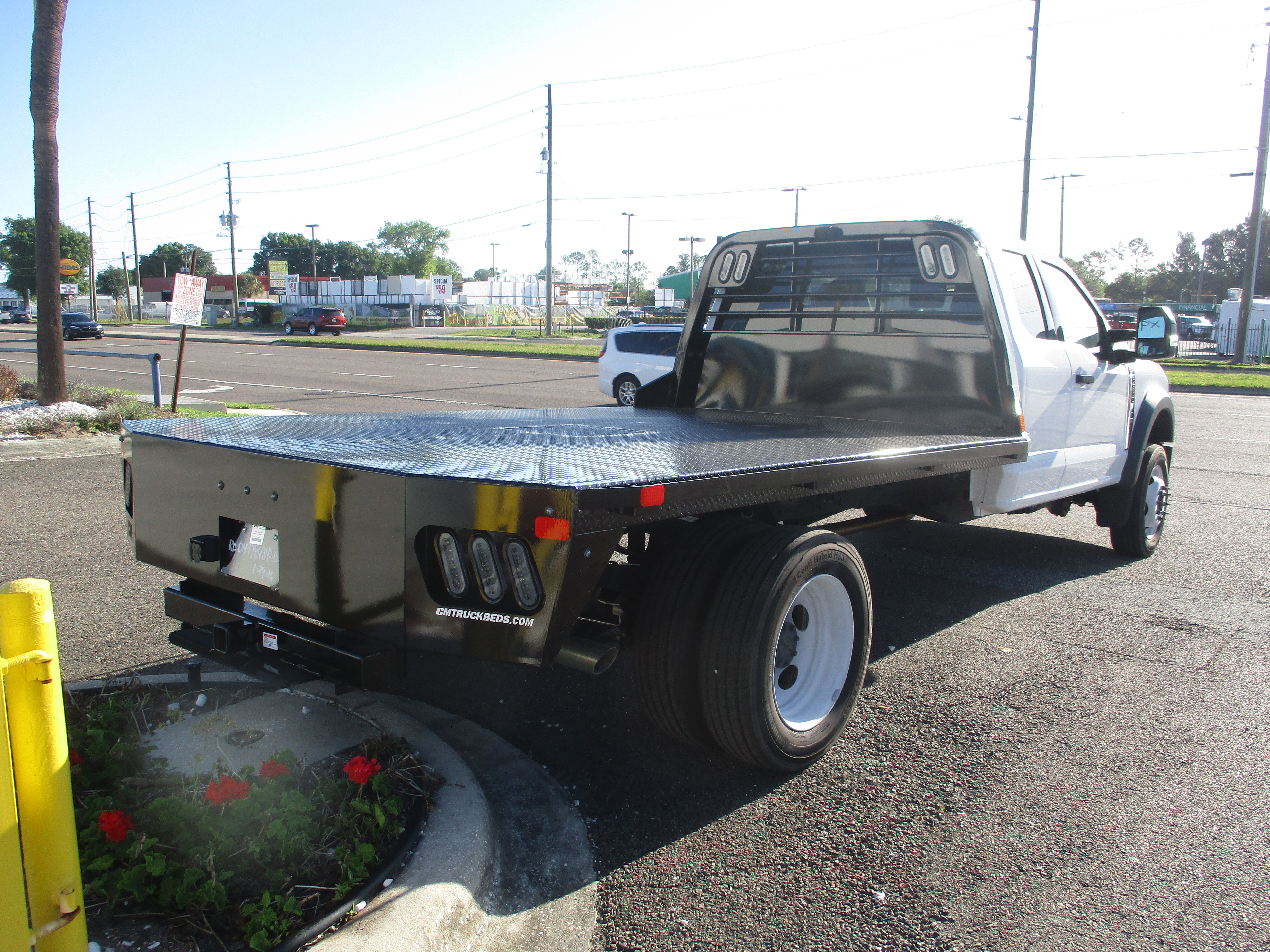 New 2023 Ford F550 2WD SuperCab Super Duty image 6