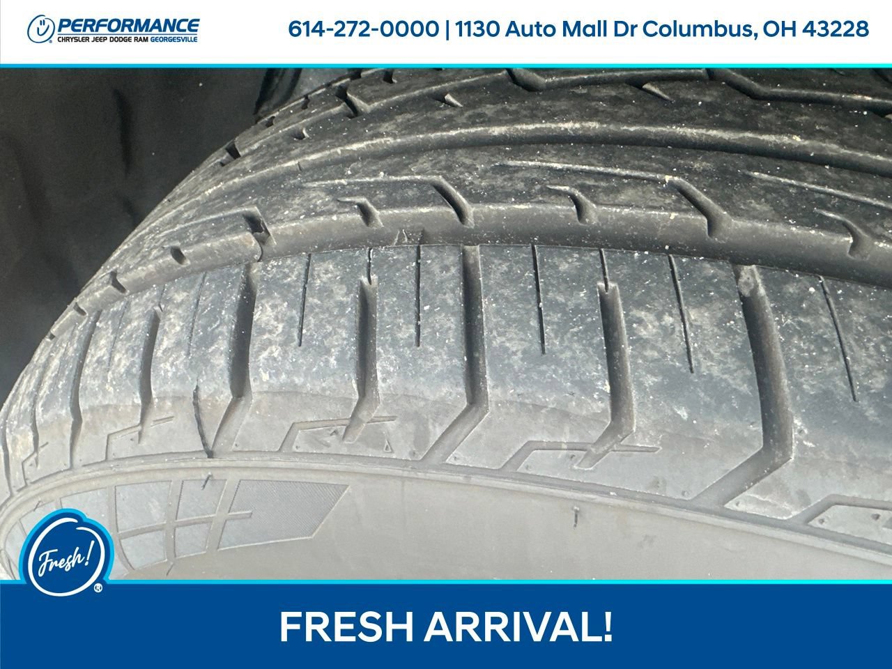 Used 2024 Jeep Wagoneer L Series II w/ Flexible Seating Group AWD/4WD image 11
