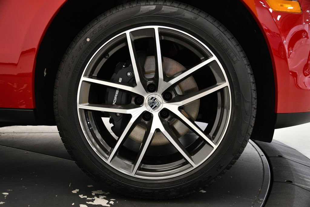 Used 2025 Porsche Macan Turbo image 15