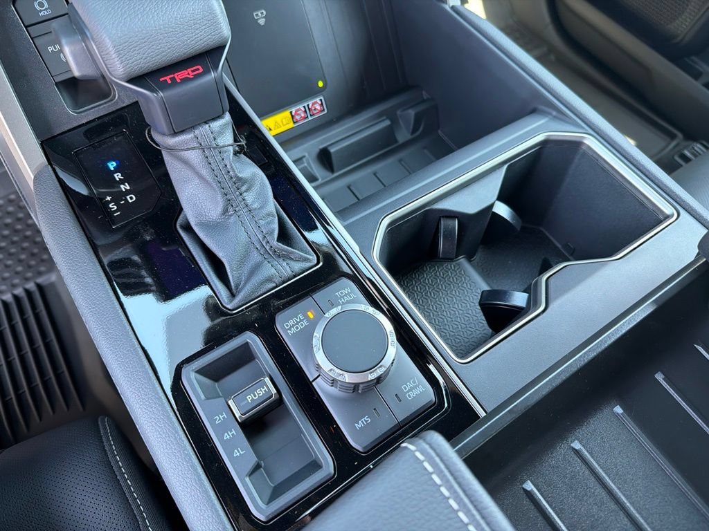 New 2026 Toyota Tundra Limited AWD/4WD image 11