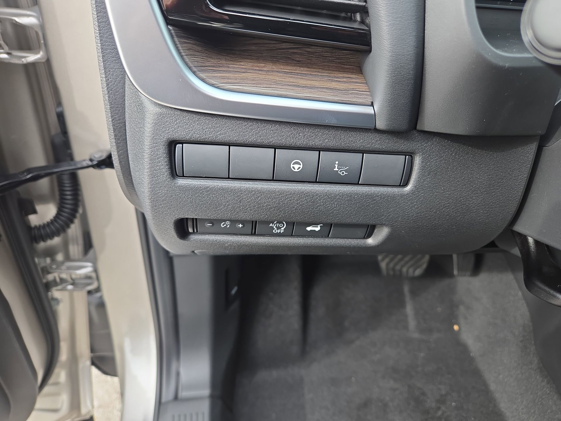 New 2026 Nissan Rogue Platinum w/ Platinum Premium Package image 19