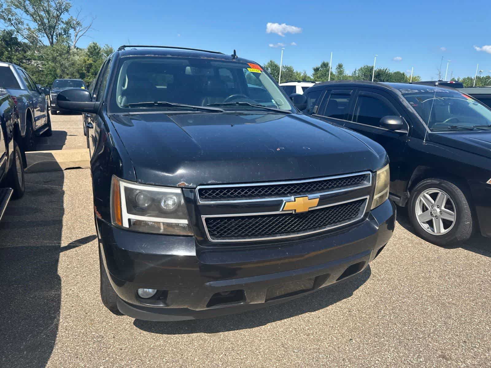 Used 2012 Chevrolet Suburban LT AWD/4WD image 23