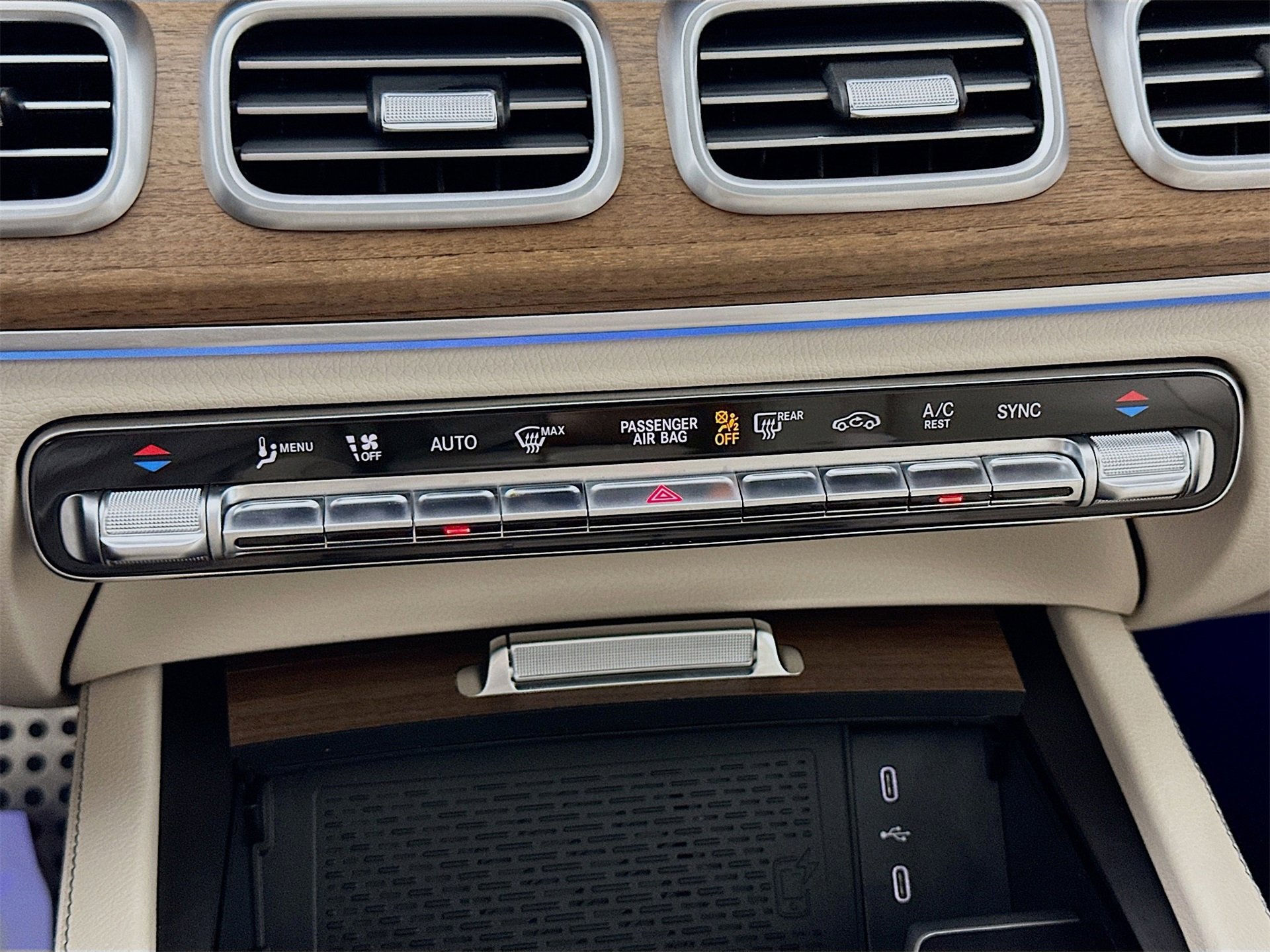 Certified 2024 Mercedes-Benz GLS 450 GLS 450 image 17