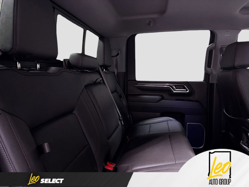 Used 2024 Chevrolet Silverado 2500 LTZ w/ LTZ Convenience Package AWD/4WD image 28