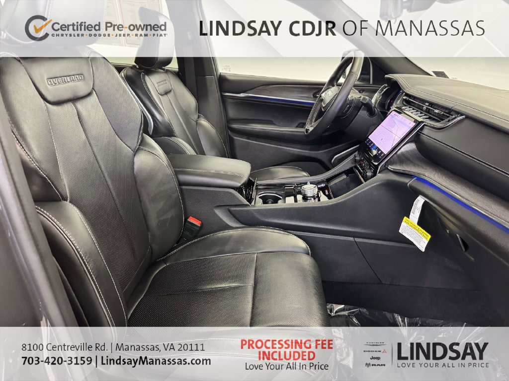Used 2025 Jeep Grand Cherokee L Overland w/ Advanced Protech Group III AWD/4WD image 15