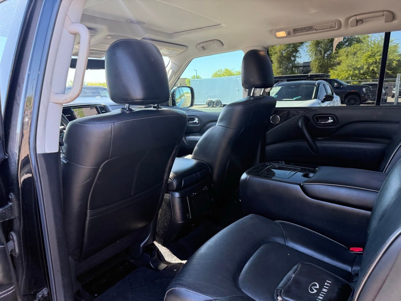 Used 2021 INFINITI QX80 Luxe w/ Cargo Package RWD image 12