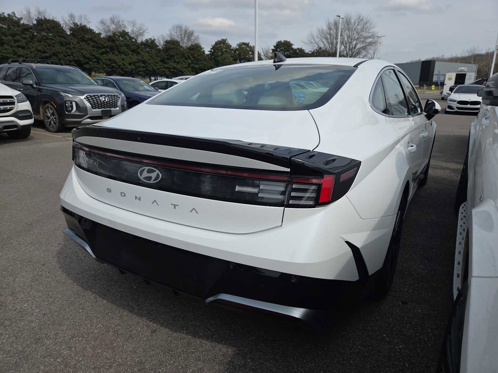 Used 2025 Hyundai Sonata SEL image 3