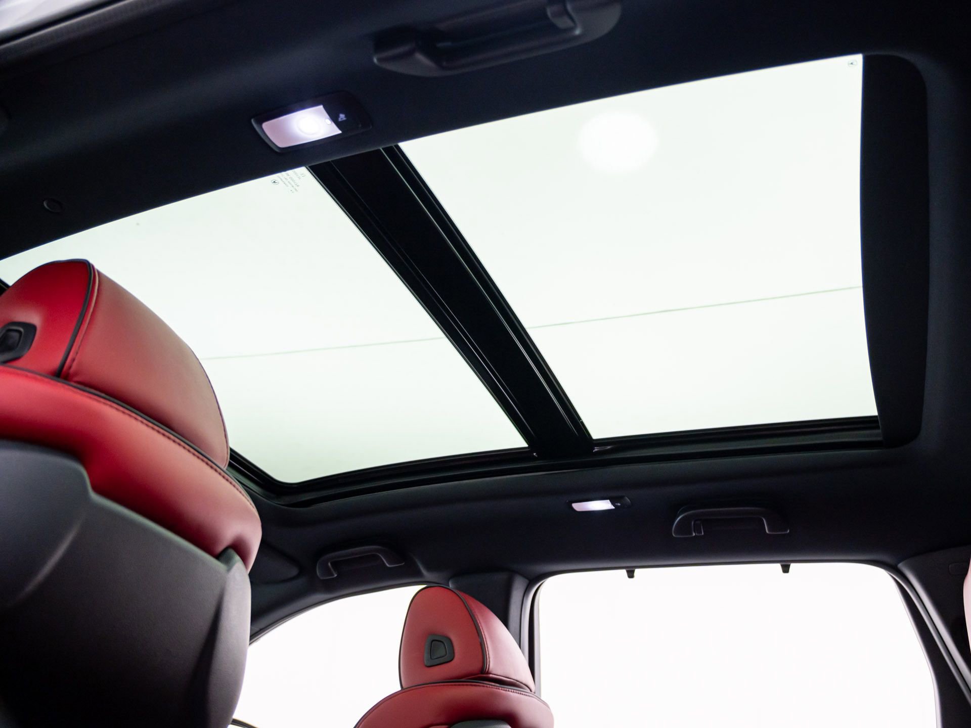 Used 2024 Acura MDX A-Spec image 21