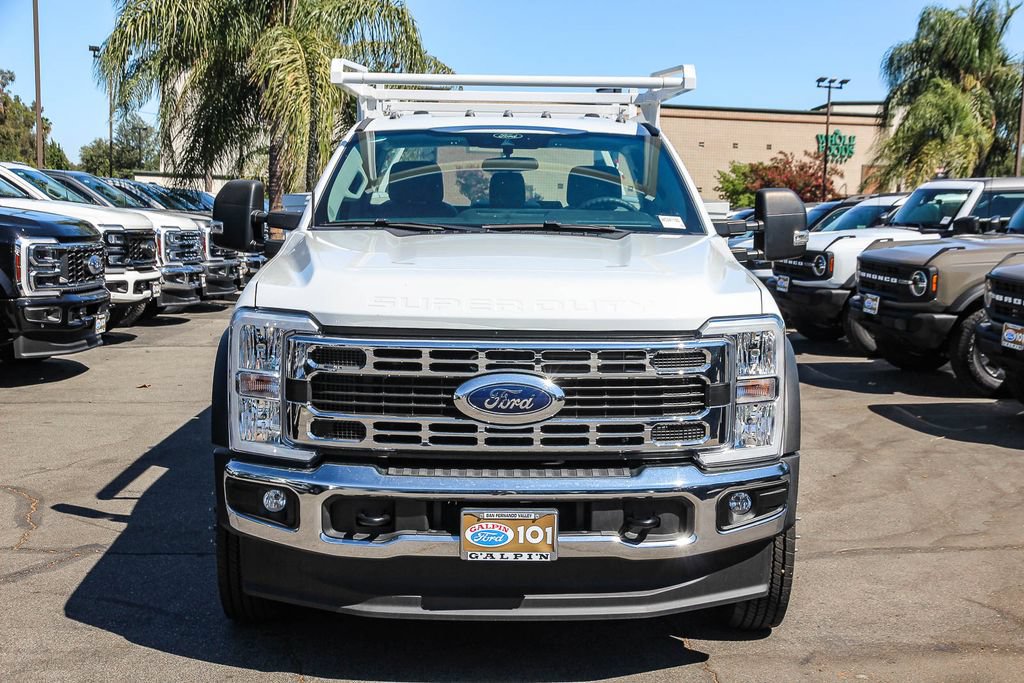 New 2024 Ford F450 XL w/ XL Chrome Package RWD image 2