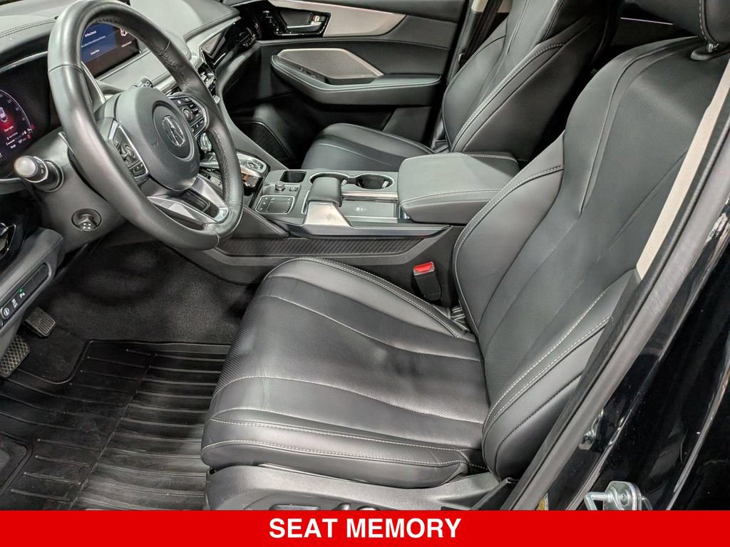 Used 2024 Acura MDX SH-AWD w/ Technology Package image 11