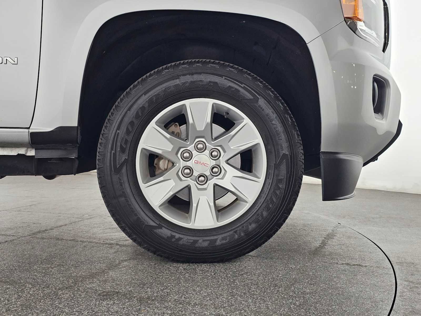 Used 2016 GMC Canyon SLE w/ Trailering Package image 9