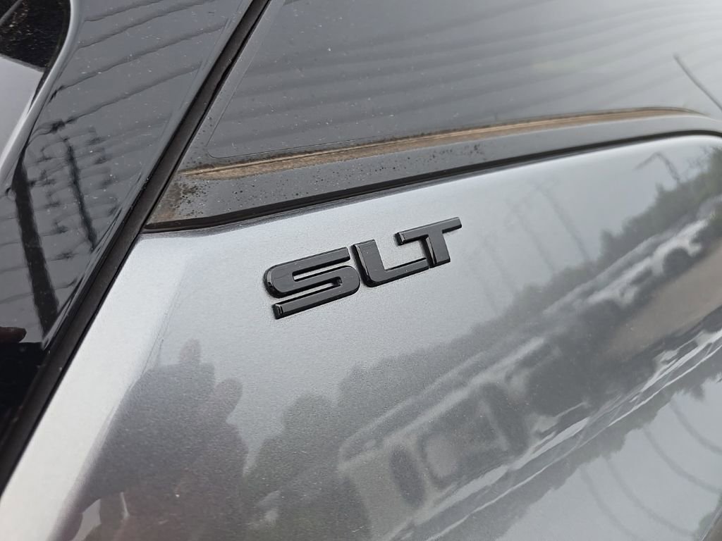 Used 2020 GMC Terrain SLT w/ Preferred Package FWD image 11