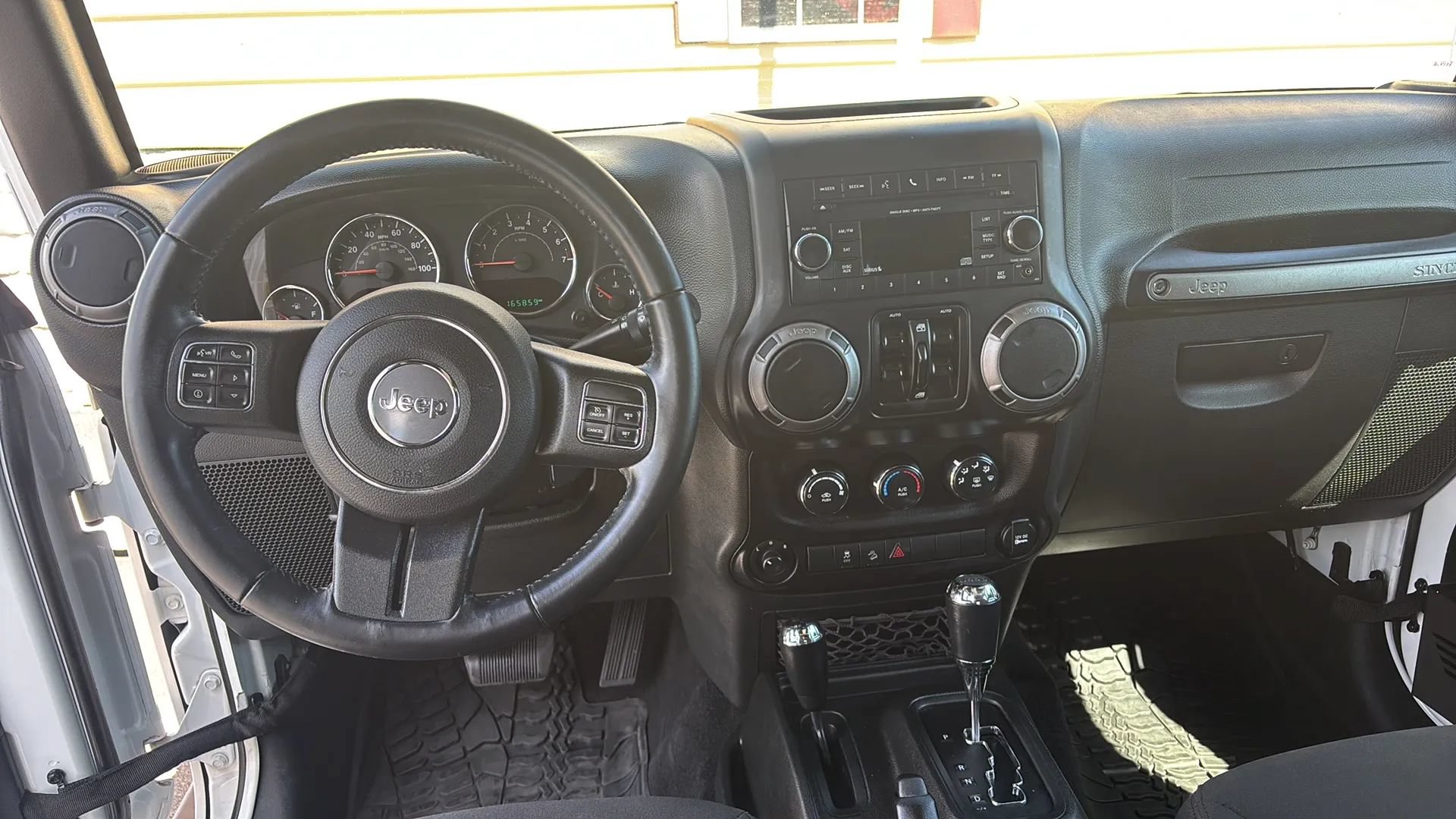 Used 2017 Jeep Wrangler Unlimited Sport w/ Quick Order Package 24S AWD/4WD image 14