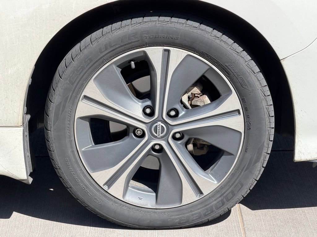 Used 2019 Nissan Leaf SL Plus w/ Protection Package FWD image 7