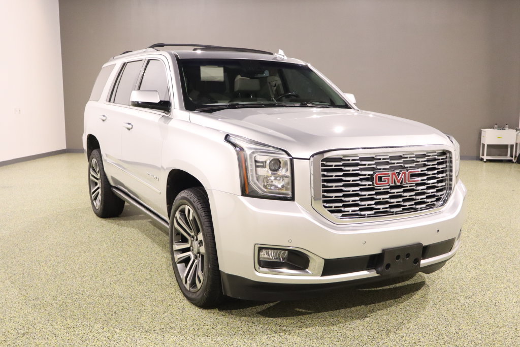 Used 2019 GMC Yukon Denali w/ Denali Ultimate Package RWD image 1