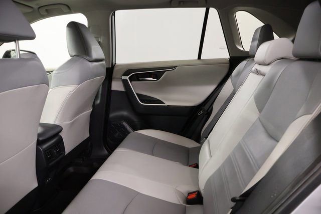 Used 2023 Toyota RAV4 Limited image 27
