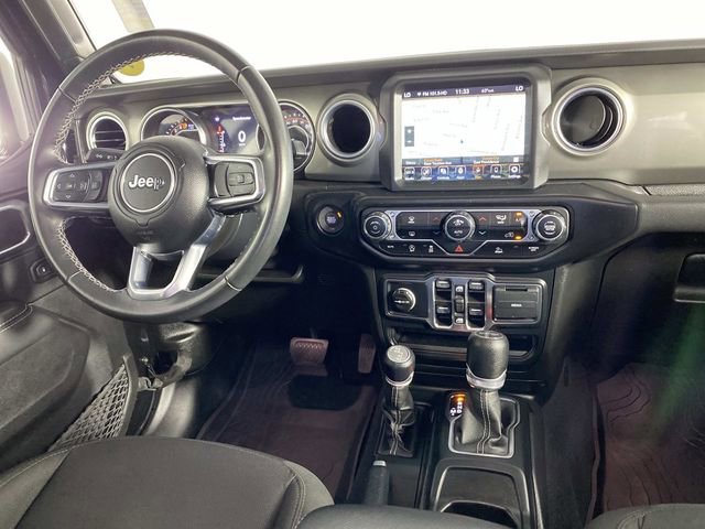 Used 2022 Jeep Wrangler Unlimited Sahara AWD/4WD image 13