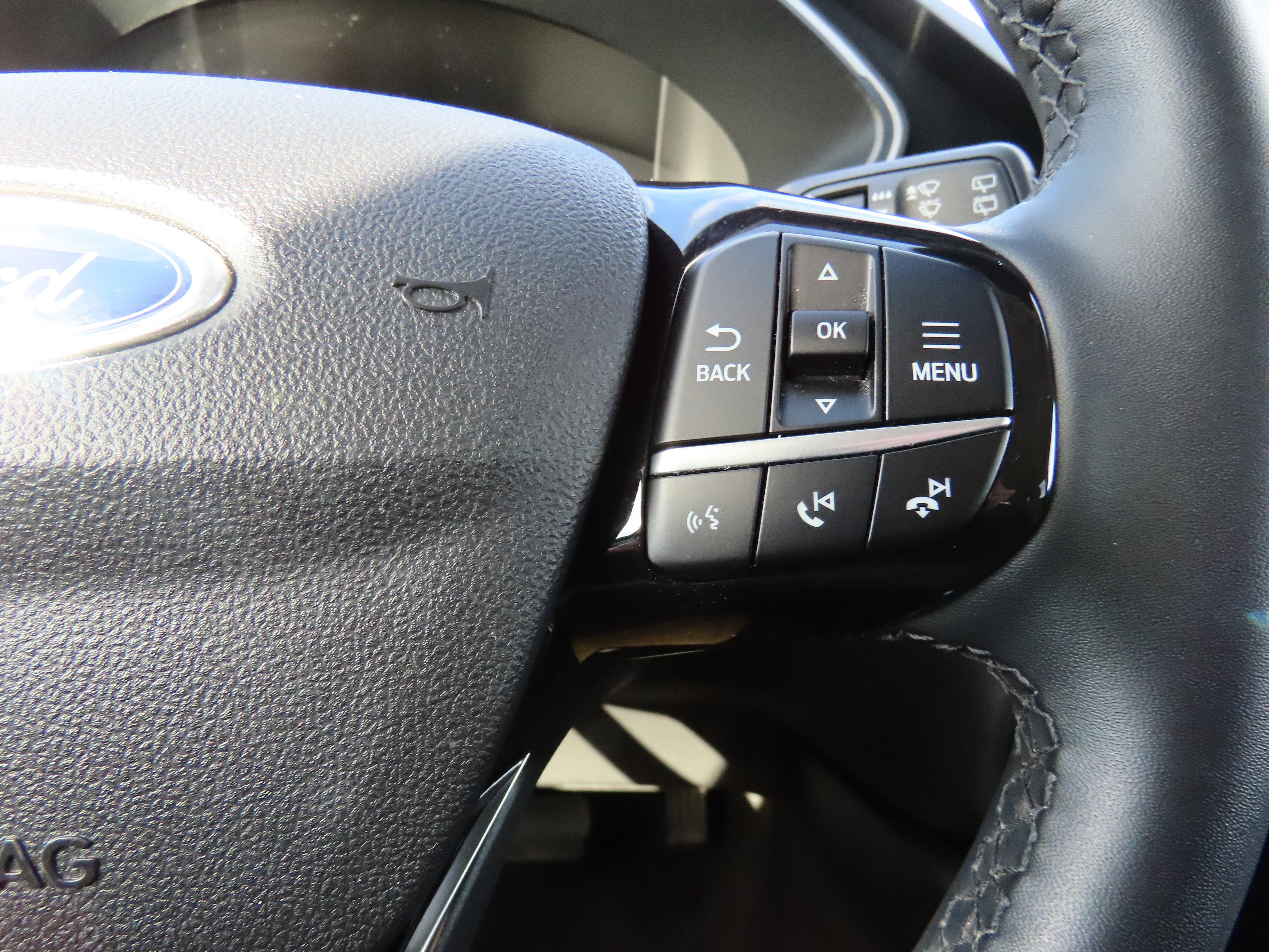 Used 2022 Ford Escape SE w/ Convenience Package image 31