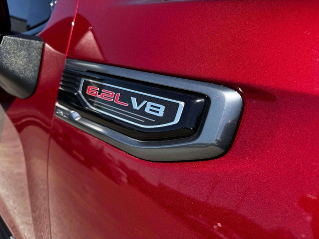 Used 2020 GMC Sierra 1500 AT4 w/ AT4 Premium Package image 11