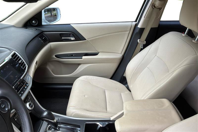 Used 2015 Honda Accord EX-L image 22