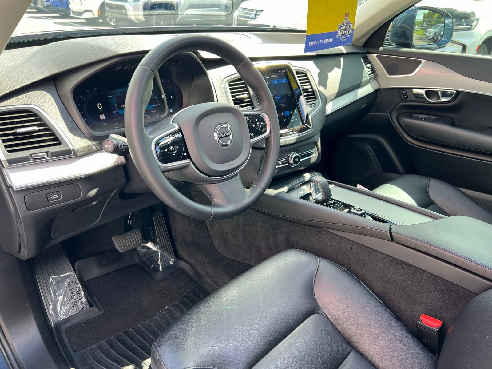 Used 2023 Volvo XC90 B5 Core AWD/4WD image 29