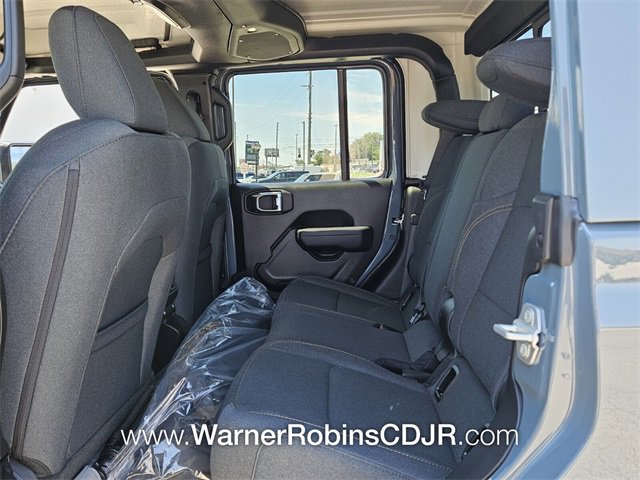 New 2025 Jeep Gladiator Sport image 6