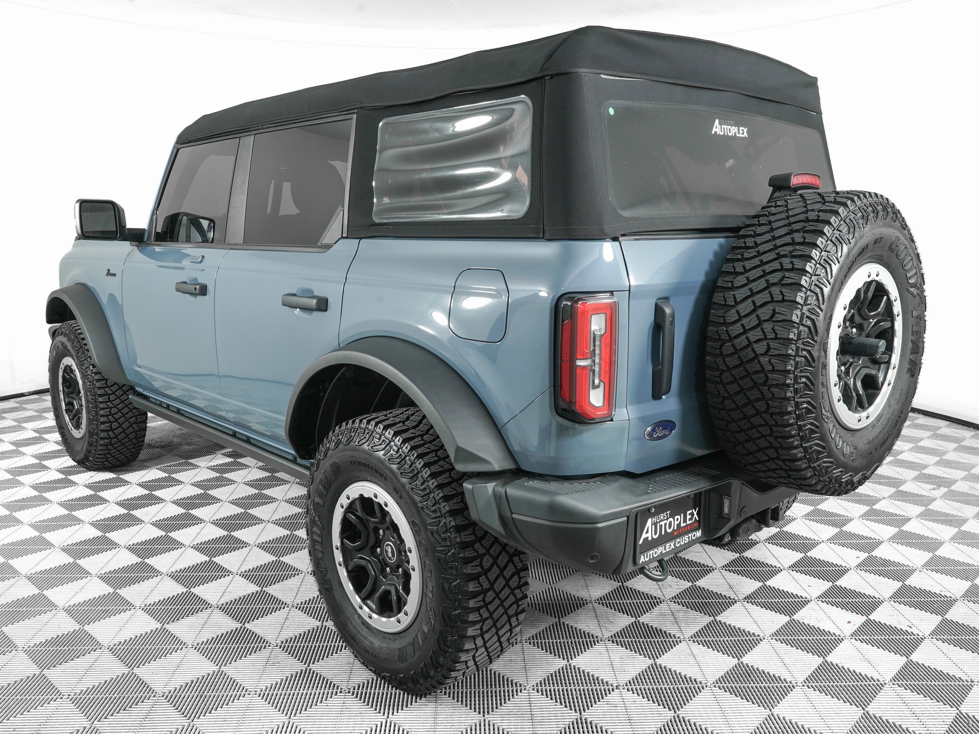 Used 2023 Ford Bronco Badlands w/ Sasquatch Package image 7