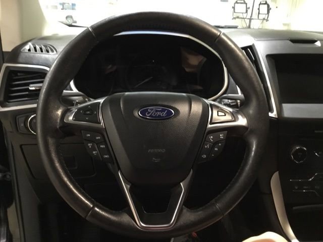 Used 2017 Ford Edge SEL w/ Equipment Group 201A image 29