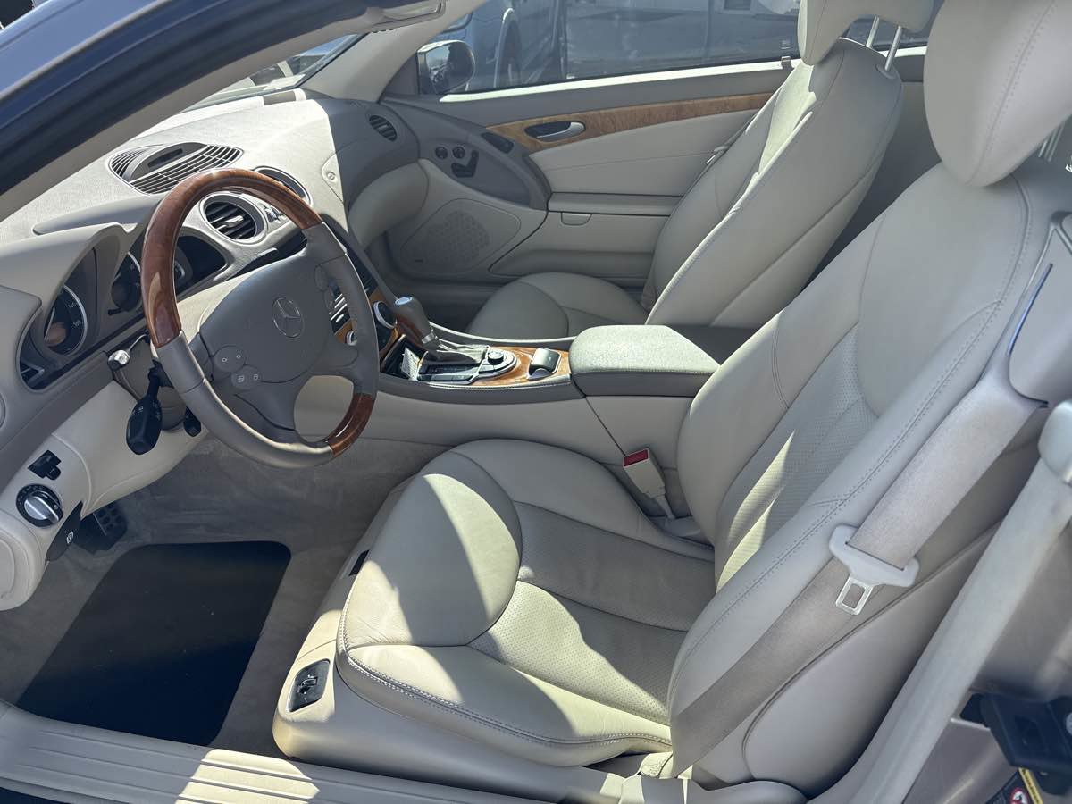 Used 2005 Mercedes-Benz SL 500 image 11