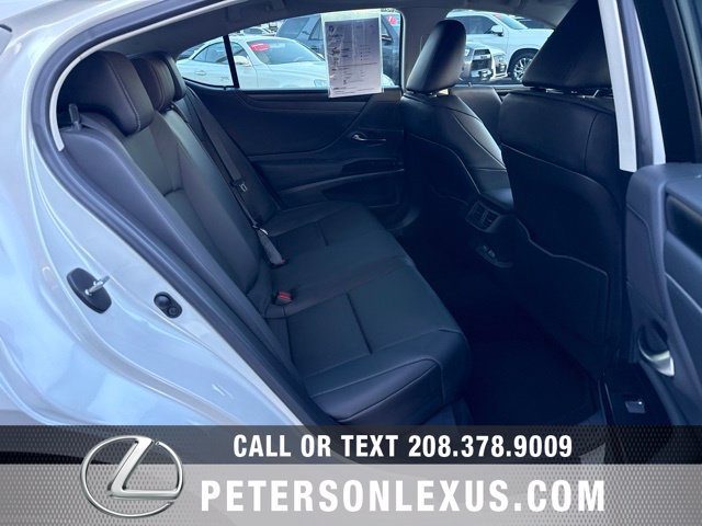 Used 2025 Lexus ES 350 w/ Premium Package FWD image 19