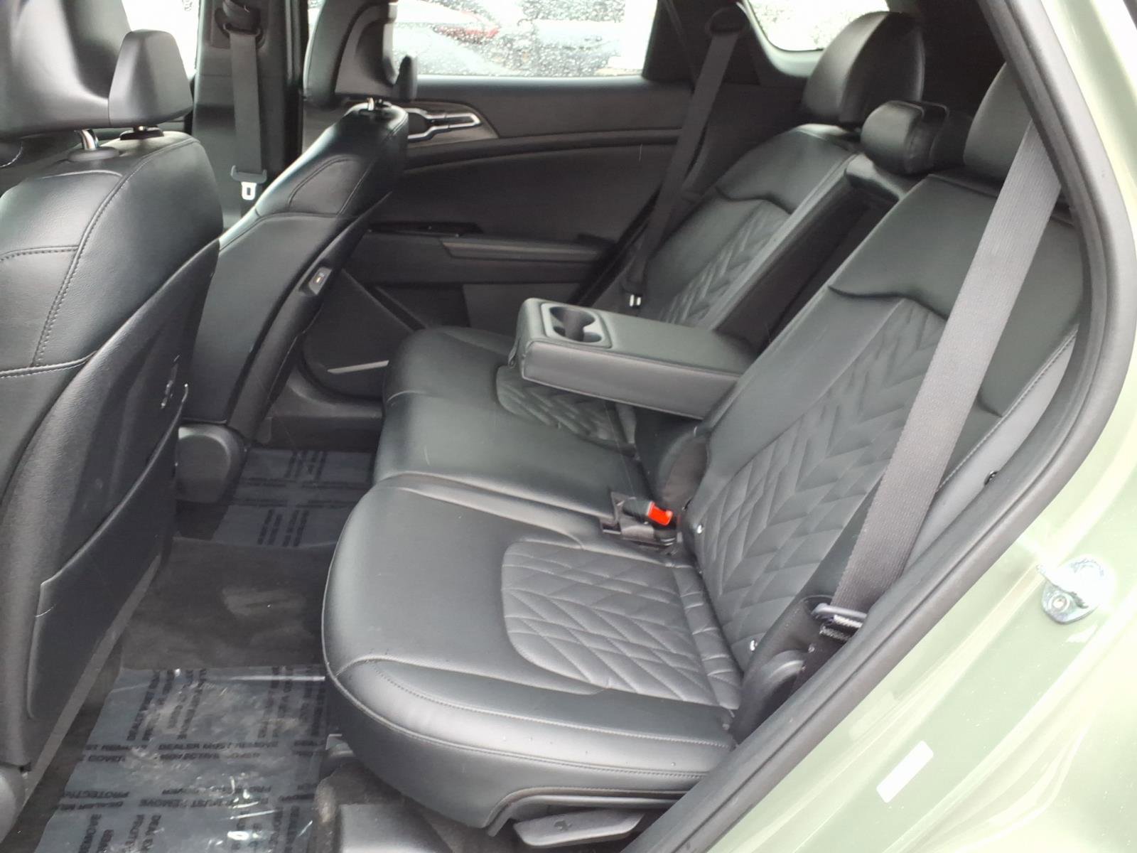 Used 2023 Kia Telluride S image 37