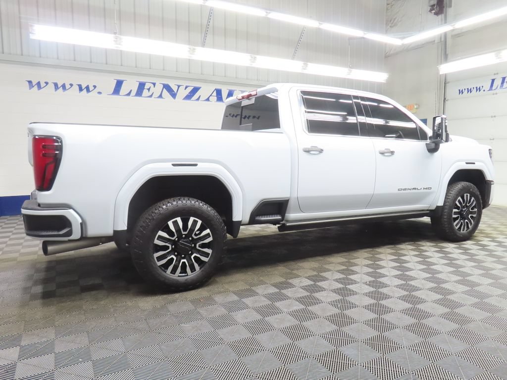 Used 2026 GMC Sierra 2500 Denali w/ Denali Reserve Package AWD/4WD image 4