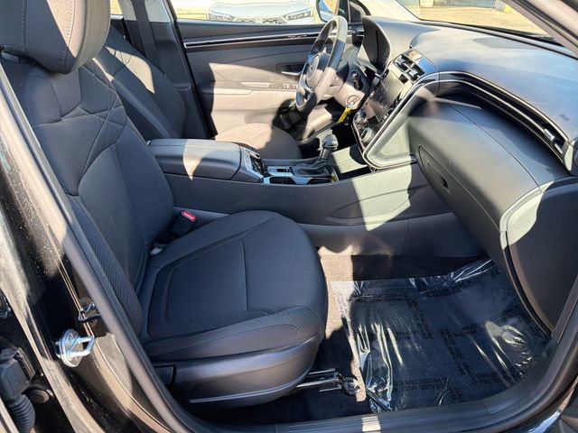 Used 2023 Hyundai Tucson SE image 26