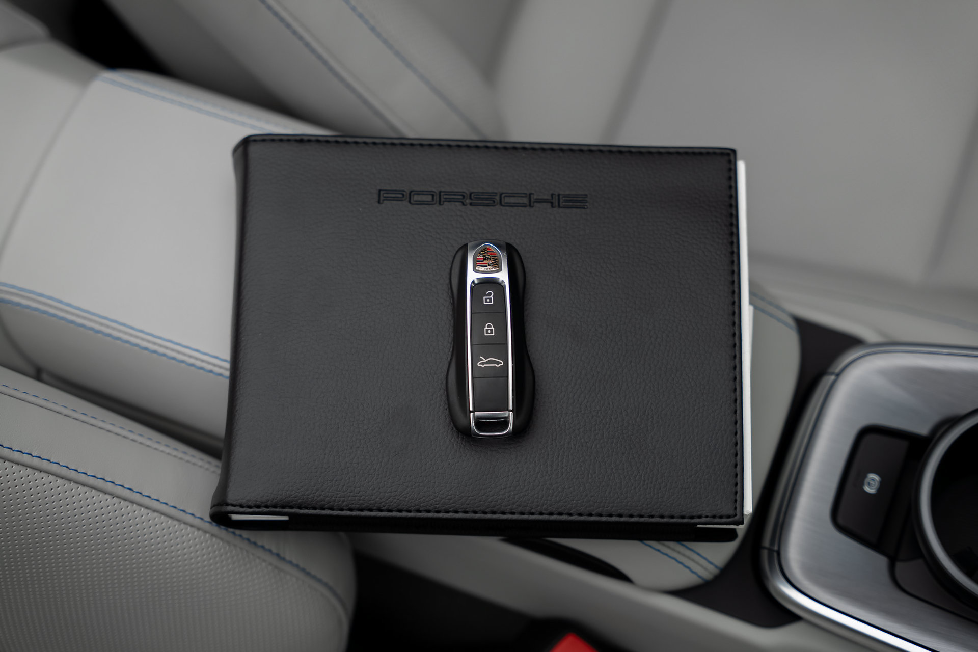 Used 2022 Porsche 911 Turbo S AWD/4WD image 86