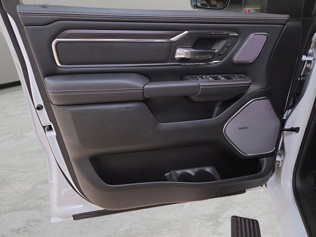 New 2026 RAM 1500 Laramie w/ Night Edition image 10